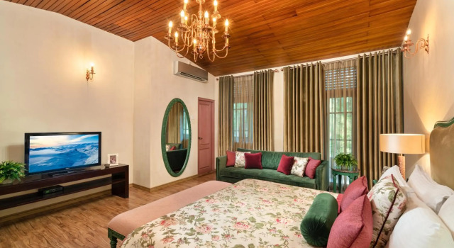 Clove Villa