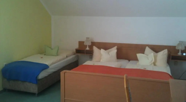Трёхместный номер Standard Hotel-Pension Am Mühlberg