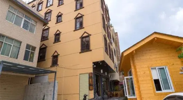 Gujia Hotel, Rezerwuj Hotel Hotele w Kunming z parkingiem, Parking
