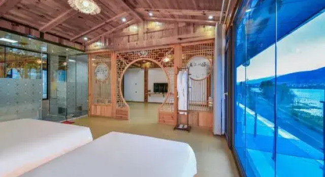 Люкс Executive с красивым видом из окна There is a worry-free inn by the sea (Erhai store)