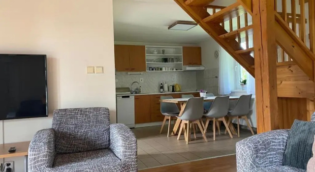 Vila 66 - Čistá v Krkonoších, Rezerwuj Hotel Hotele w Kraj hradecki z parkingiem, Parking