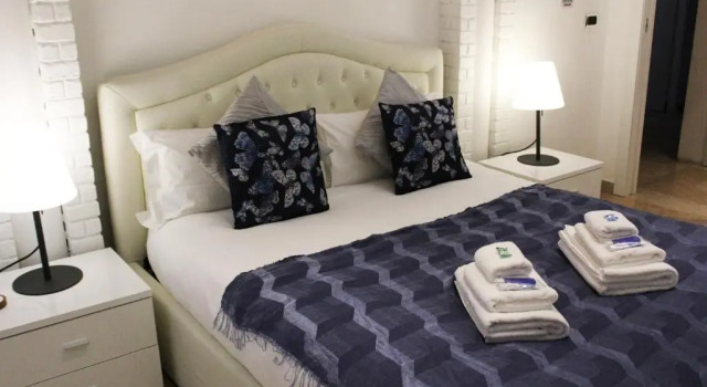Al Naviglio 81, Book Hotel Navigli Milan