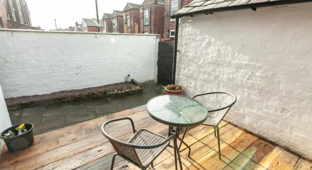 Коттедж Park House - Large 3 Bedroom Victorian House, 10 Mins from Manchester