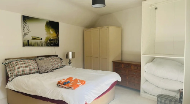 Idyllic 3-bed Barn in Grantham, Lincolnshire, Buchen Sie Hotel Eaton England