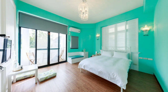 SR Life House