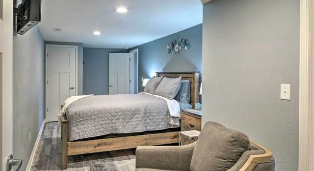 Коттедж Pet-friendly Branson Area Home: Hot Tub, Game Room