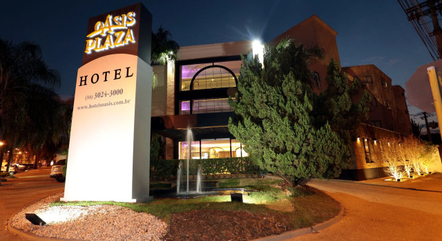 Oasis Plaza Hotel