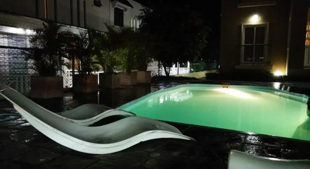 Апартаменты Rayon Vert Beach Apartment