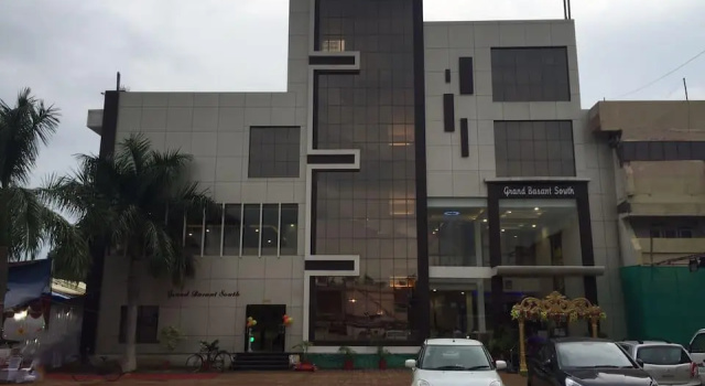 Grand Basant Ambikapur