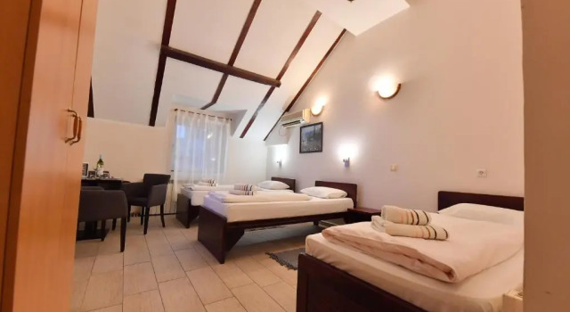Студия Apartments & Accommodation Stojic