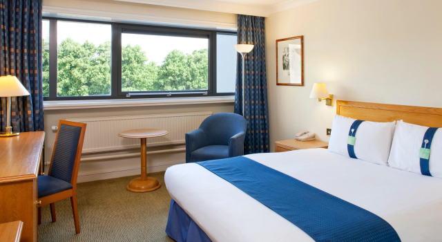 Holiday Inn Cardiff City Centre by IHG