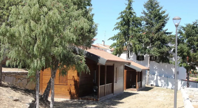 Шале Comfort c 1 комнатой с балконом и с видом на сад Douro Camping