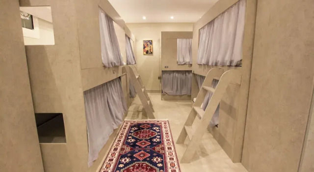 Кровать в общем номере Tayba Alkubra Hostel, Place of your comfort
