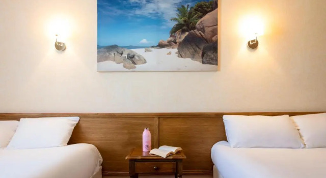 Четырёхместный номер Standard Best Western Plus Au Grand Saint Jean