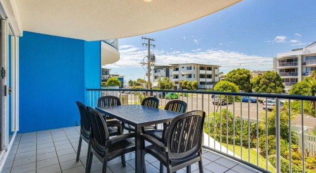 Апартаменты Deluxe Coral Sea Apartments