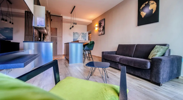 Апартаменты c 1 комнатой с видом на сад Dedaj Resort - Villa Delux with Sea View Pool
