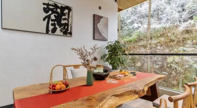 Yinyu Tingchan Hot Spring Bed and Breakfast, Boek Hotel Hotels in Chengdu met parkeren, Parkeren