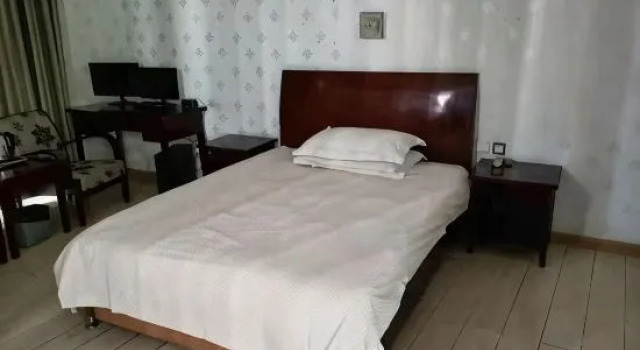 Haiyue Express Hotel (Gushi Third Middle School West Asia Plaza), Book Hotel Gushi Henan