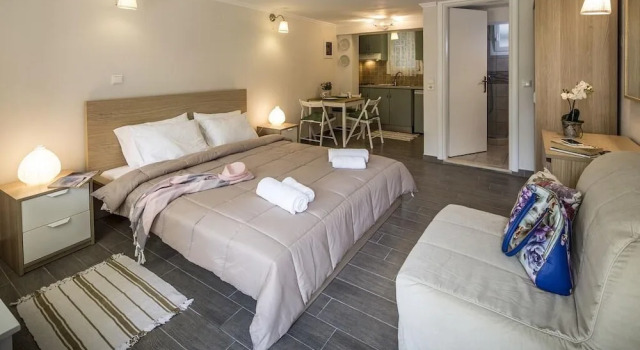 Студия Цокольный этаж Vassilis Guest House