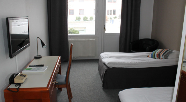 Apple Hotel