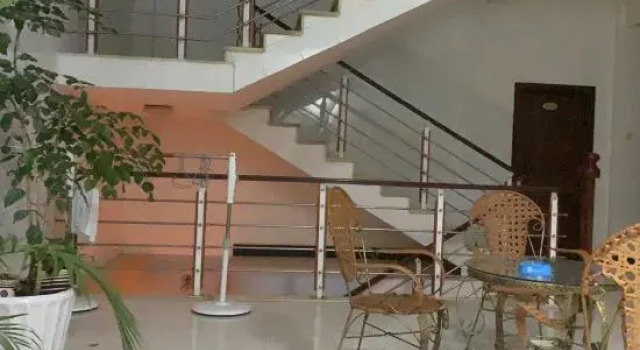 Jinshan apartment (Wenshan Taikang community chengnan bus station branch)