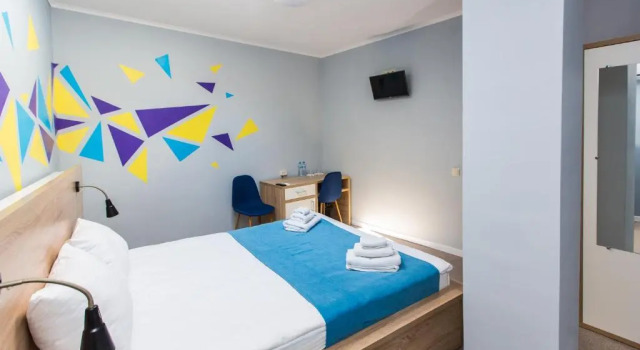 Economy Doppel Zimmer Blum Hotel