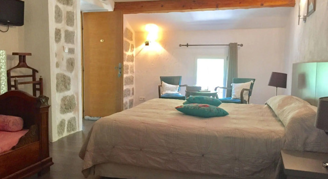 Auberge U n'Antru Versu, Varaa Hostelli  