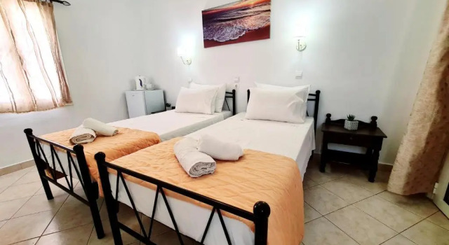 Одноместный номер Standard Avra Rooms