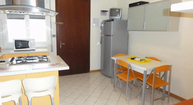 Florida - Appartamenti, Prenota Appartamento Hotel a Veneto con parcheggio, Parcheggio