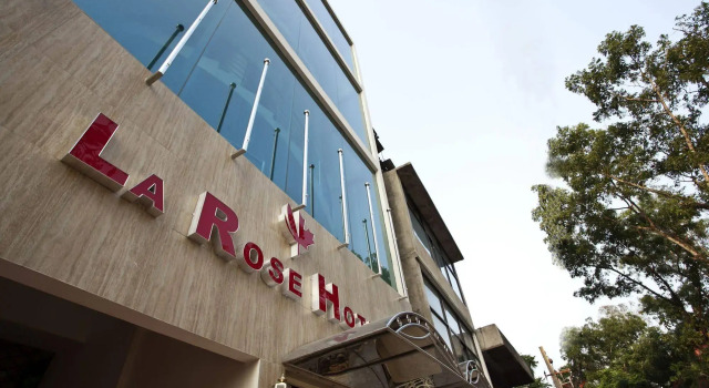 La Rose Hotel, Prenota Hotel Hotel a Sylhet con piscina, Piscina