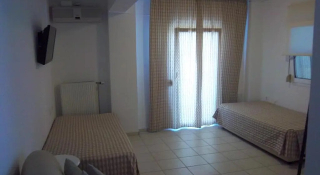 Апартаменты c 1 комнатой с балконом Milos Apartments