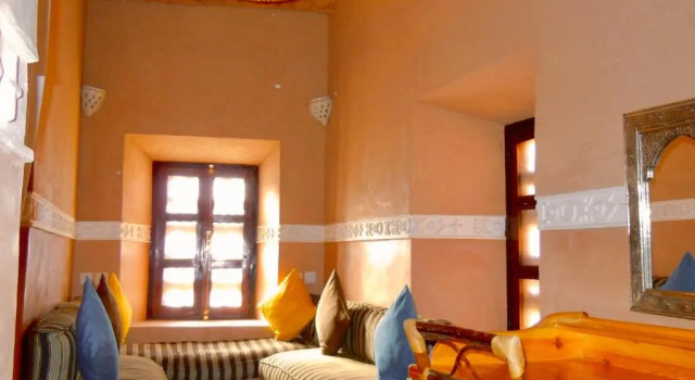 Полулюкс Deluxe Kasbah Hotel Ait Omar