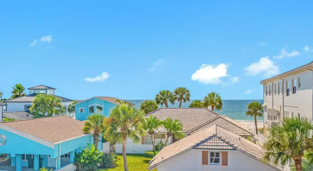 Люкс Carousel Suites -Redington Shores