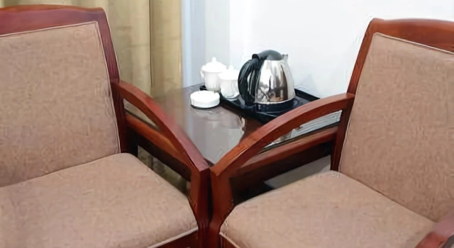 Jinlesi Business Hotel Zhuhai, Rezervasyon Otel Guangdong otoparklı oteller, Otopark
