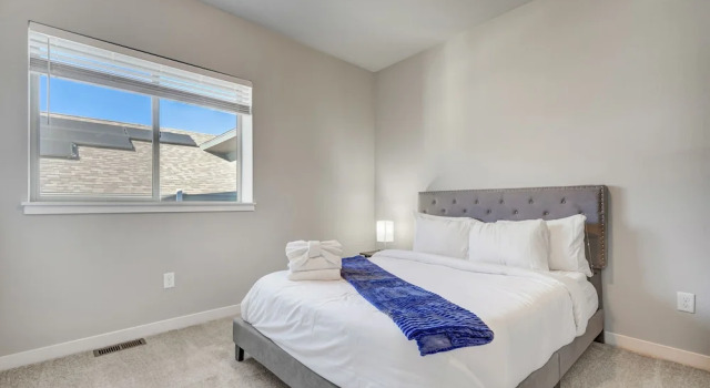 Top Flight, Buchen Sie Ferienhaus Hotels in Colorade Springs mit Parkplatz, Parkplätze