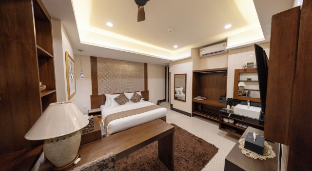 Номер Deluxe Casa Le Damuz At MRT Bangphlat
