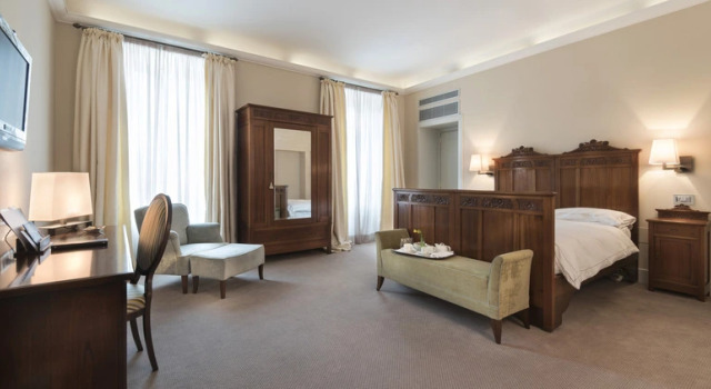 Двухместный номер Standard с балконом Grand Hotel della Posta, WorldHotels Distinctive