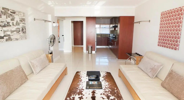 First Floor Apartment With Beautiful sea View, Забронировать Апартаменты/квартира Отели Cape Peninsula с бассейном, Бассейн