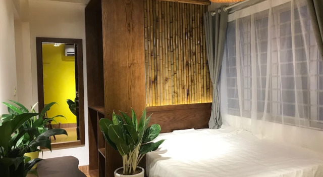 Двухместный номер Standard с балконом и с видом на озеро The Autumn Homestay