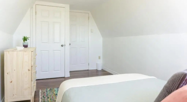 Amazing Location in SJ 2-br w Parking Wifi Coffee, Забронировать Отель Отели River Valley с парковкой, Парковка
