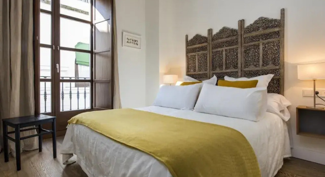 Апартаменты Genteel Home Mateos Gago III