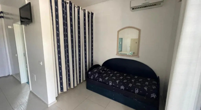 Четырёхместный номер Standard с видом на сад Baia Sangiorgio Hotel & Beach Club
