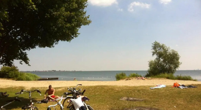 Коттедж Waterland Vakantiehuis
