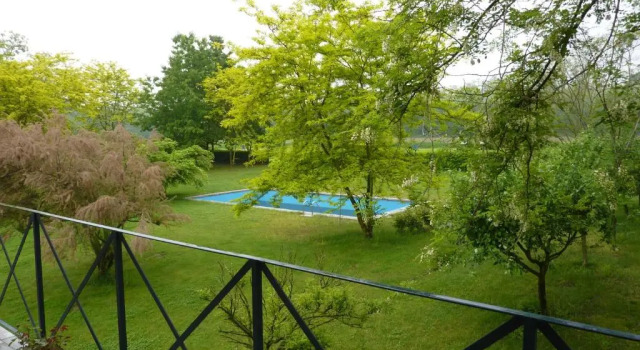 Апартаменты Country House