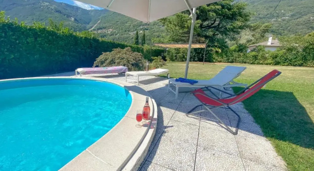 Коттедж Paradiso-Boschetto Strand Bungalow mit Pool