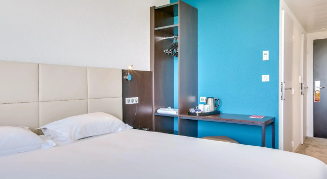 Двухместный номер Standard The Originals City, Hôtel Caen Mémorial