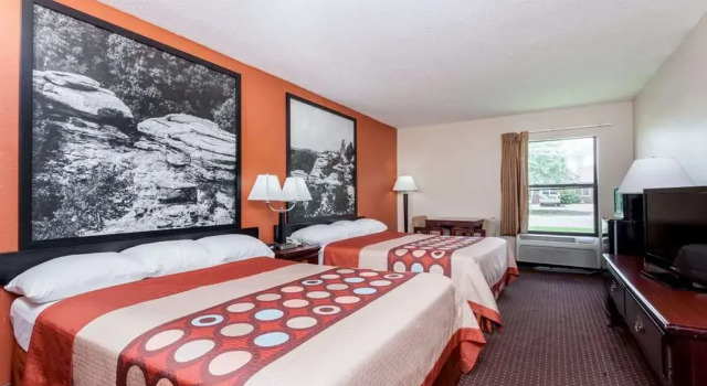 Super 8 Harrisburg Il, Varaa Hotelli Harrisburg Illinois