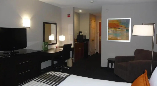 Люкс Wingate by Wyndham Columbia