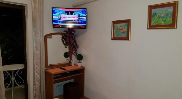 Apartments Goge, Rezerwuj Apartament Gradac Sibenik-Knin County