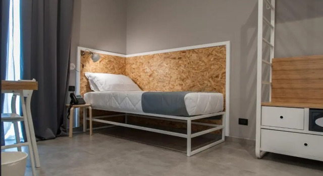 Superior single cameră Residence Moderno